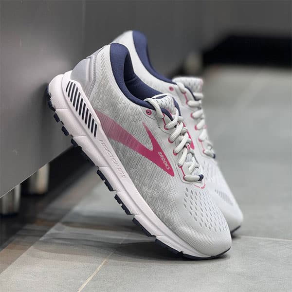 کتونی رانینگ بروکس BROOKS Addiction gts 15 — تصویر ۲