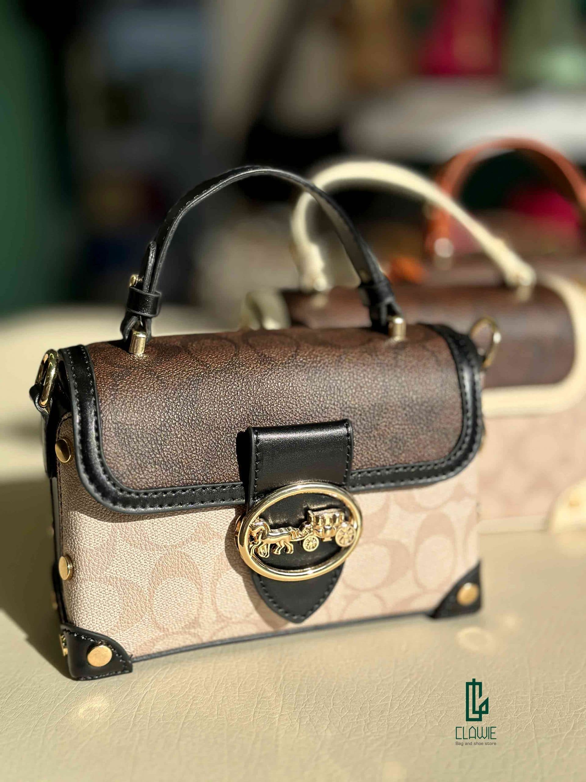 👝 کیف پاسپورتی : کواچ_12 — تصویر ۳