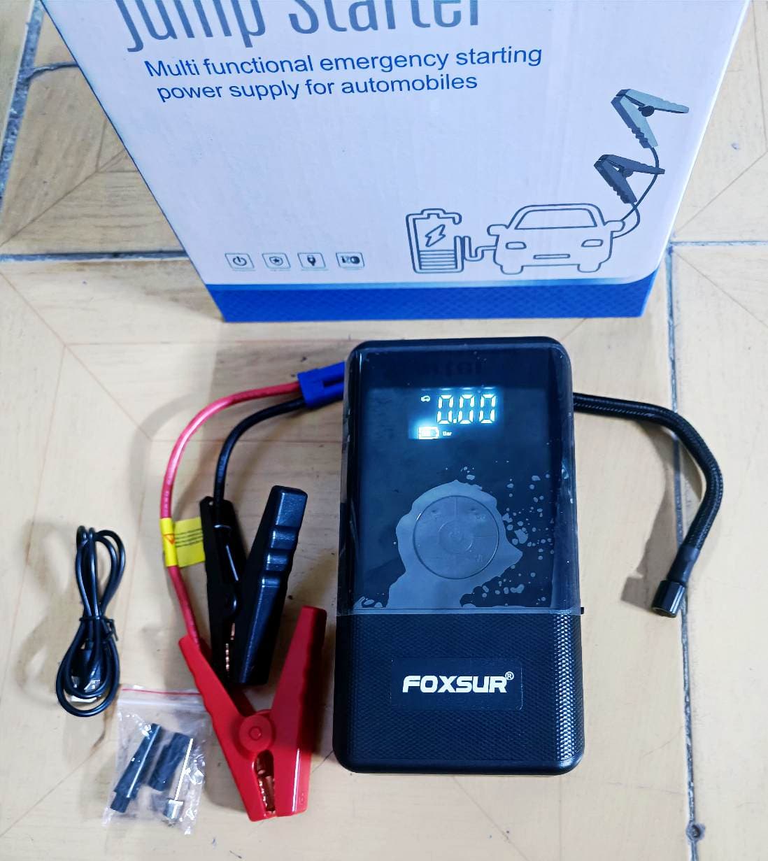کمپرسور هوا و جامپ استارتر شارژی فاکسسور مدل FJS 930 — تصویر ۲