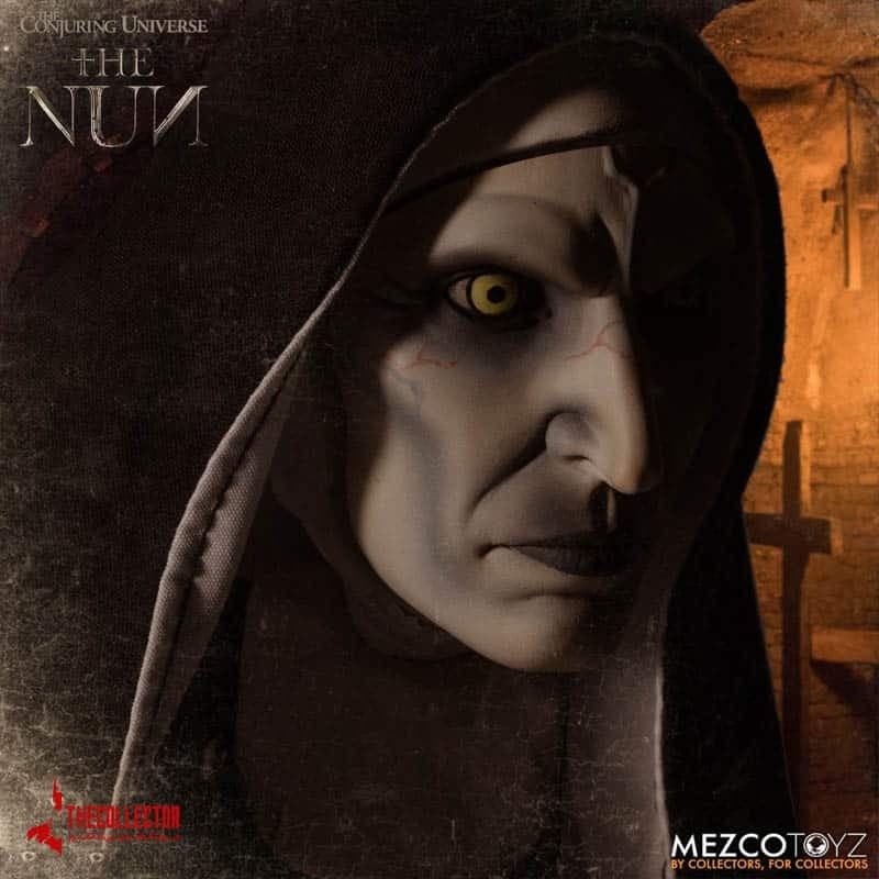 اکشن فیگور راهبه | The Nun | برند مزکو تویز — تصویر ۴