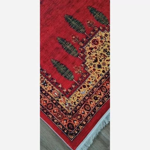 فرش ماشینی چاپی | فرشینه مخمل قشقایی طرح سنتی لاکی (پس کرایه) — تصویر ۶