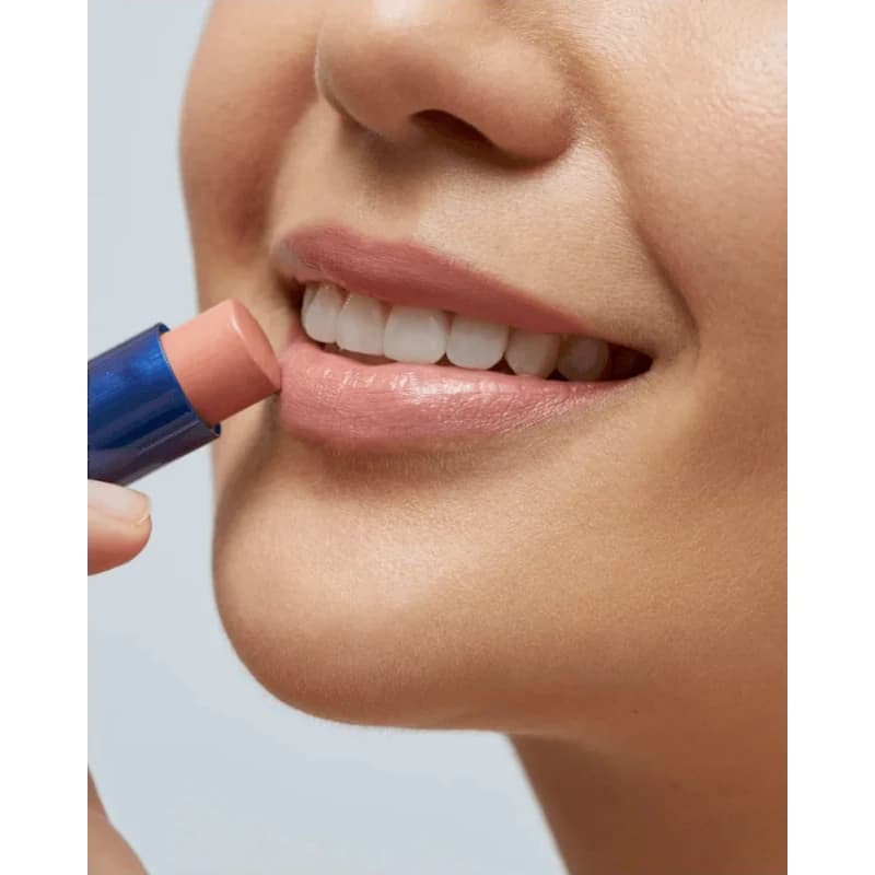 بالم لب 3 در 1 لابلو مدل CARING BEAUTY رنگ نود وزن 4.8 گرم — تصویر ۳