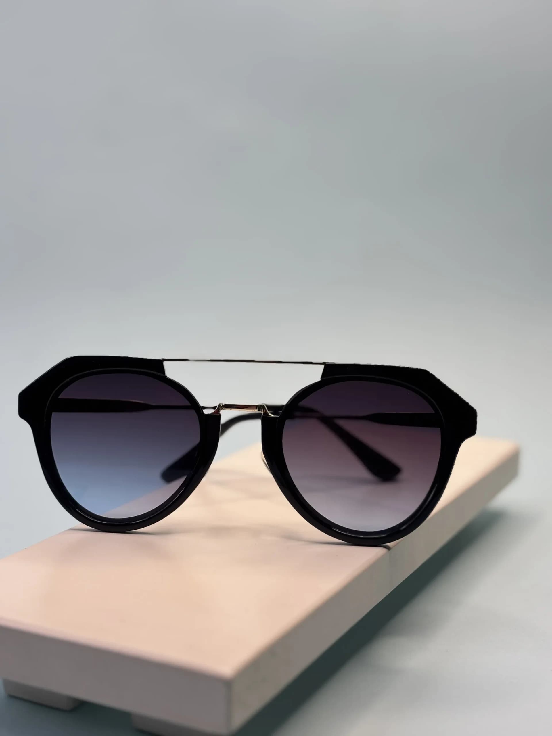 عینک آفتابی اورجینال Rayban سرمه ای UV 400 — تصویر ۲