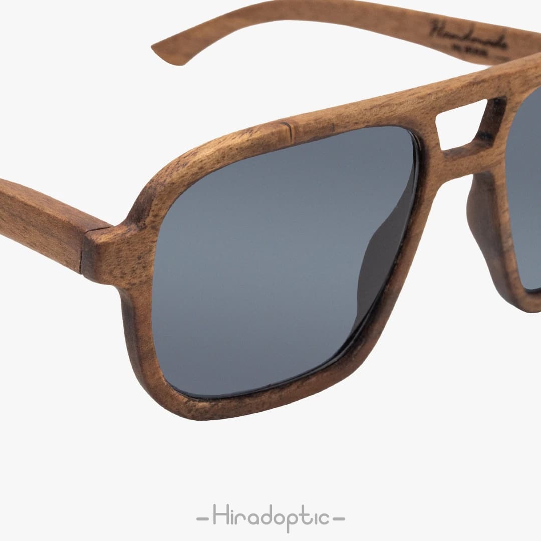 عینک آفتابی چوبی نوستالژی گردو 07<br><span>Wooden Sunglasses MWG07</span> — تصویر ۵