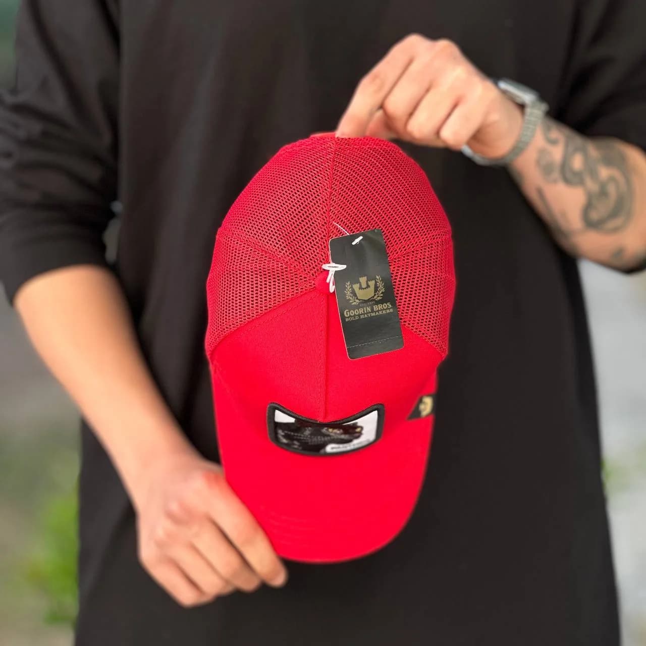 کلاه گورین panther قرمز — تصویر ۴