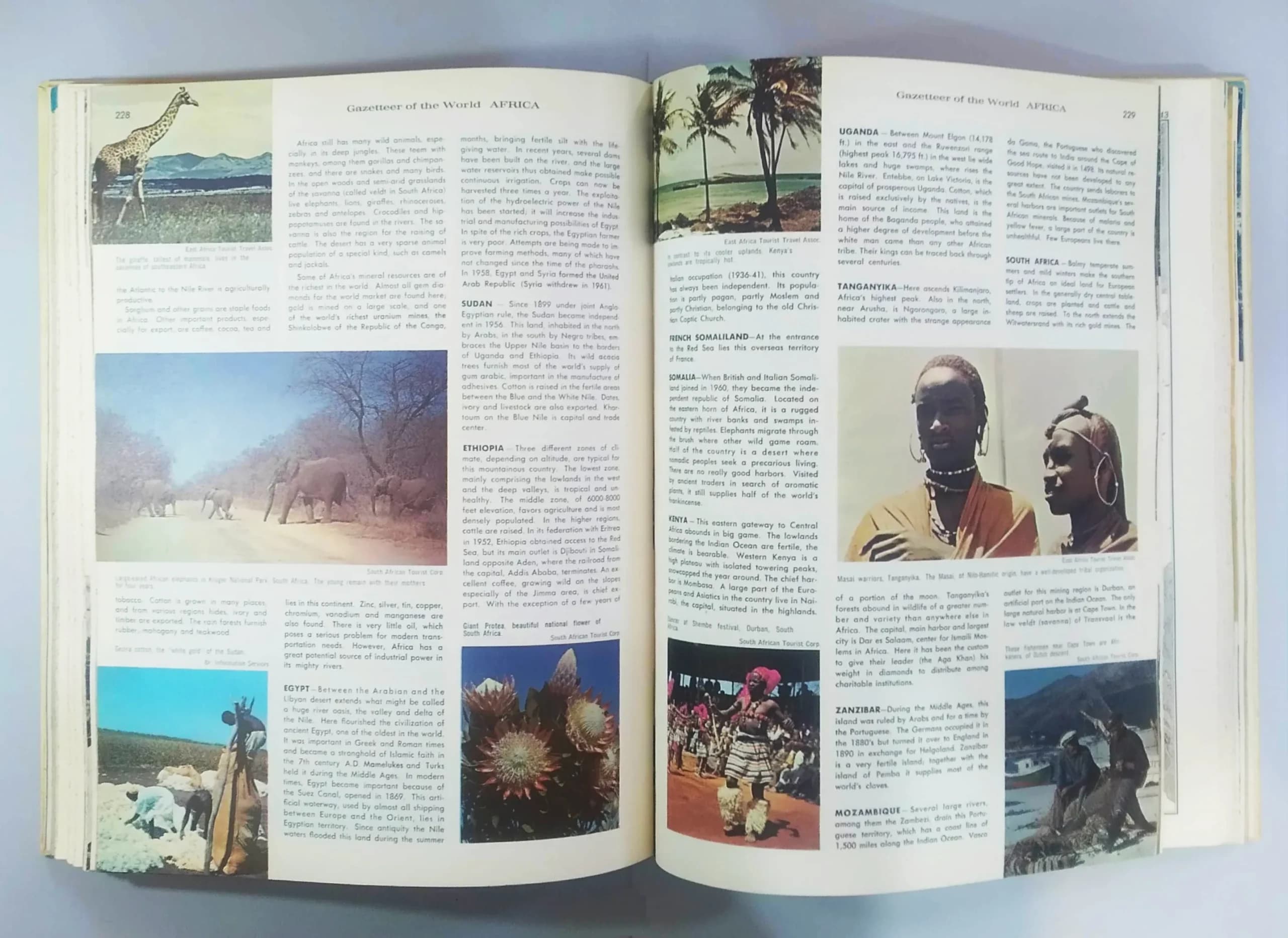 Hammond World Atlas — تصویر ۴