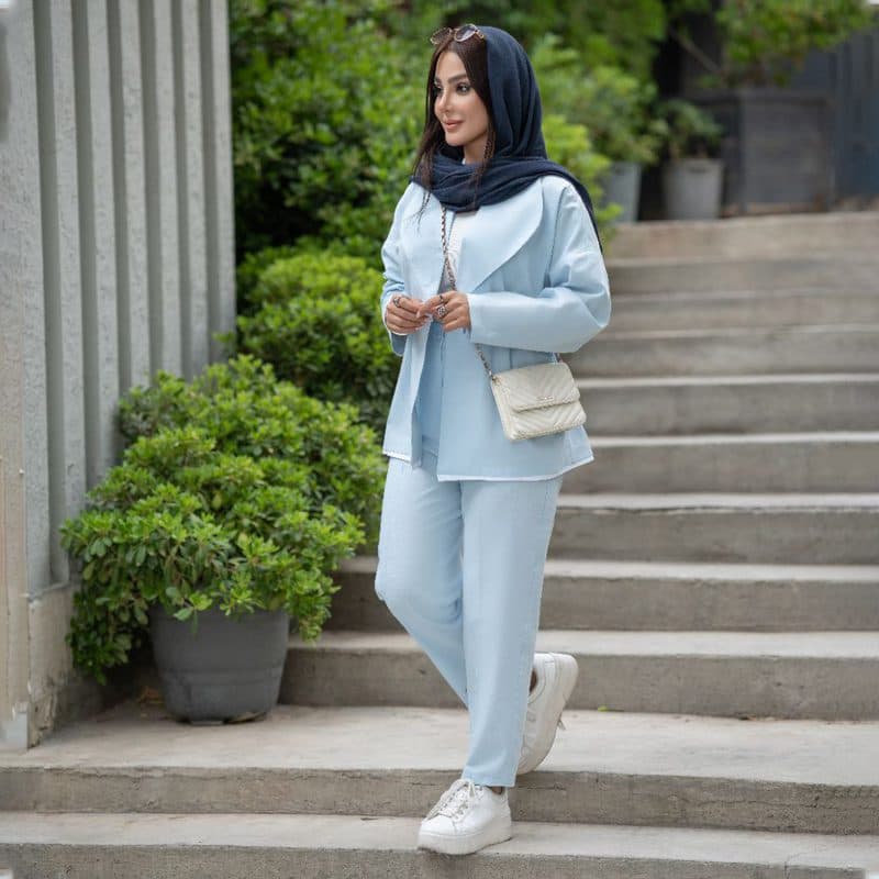 کت و شلوار زنانه مدل روژناک — تصویر ۲