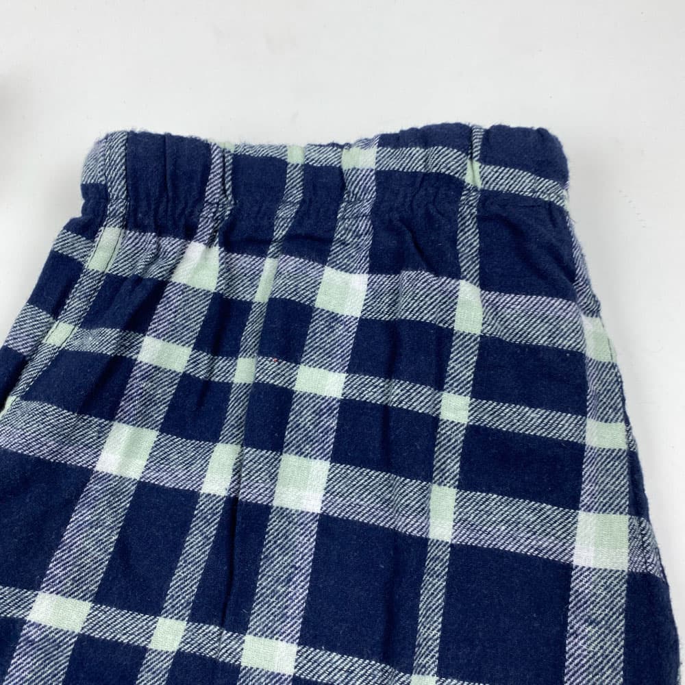 شلوار مچ دار طرح چهارخونه کمرکش سرمه ای رنگ – 12 تا 14 سال — تصویر ۷