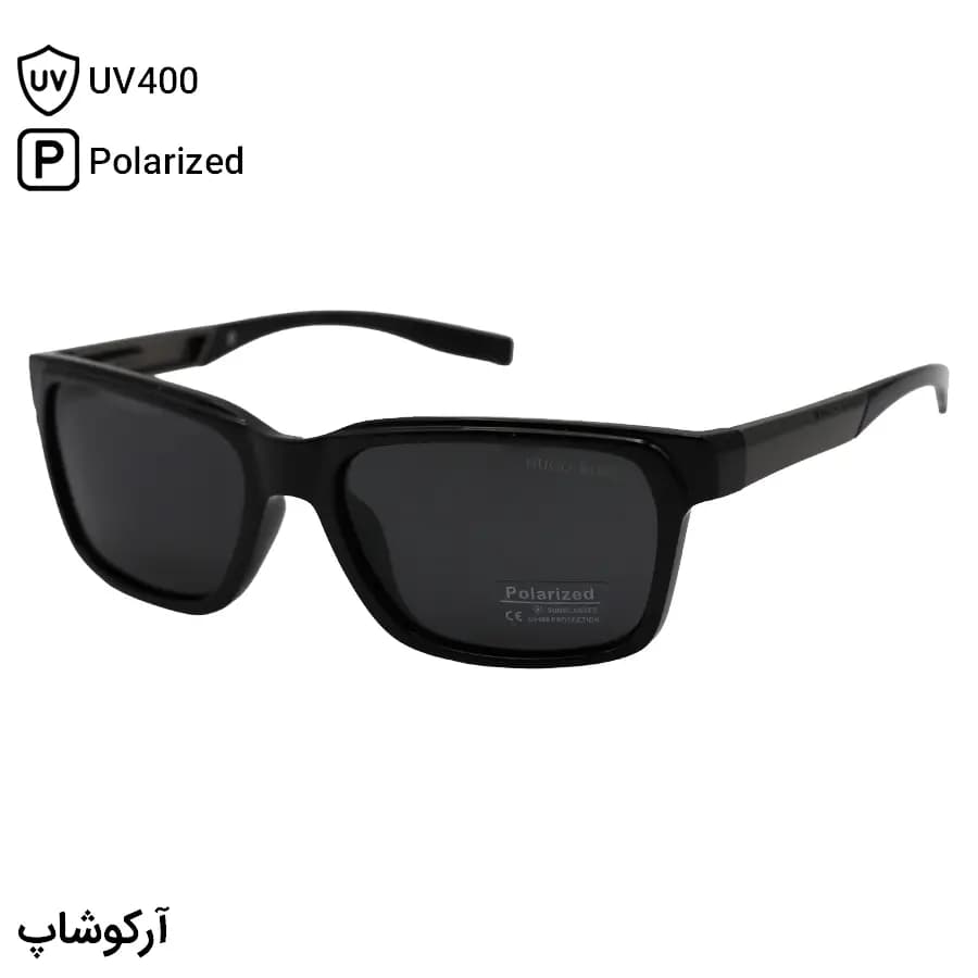 عینک آفتابی هوگو باس با فریم مشکی براق، مستطیلی شکل، بیسدار و لنز دودی تیره و پلاریزه مدل P5048