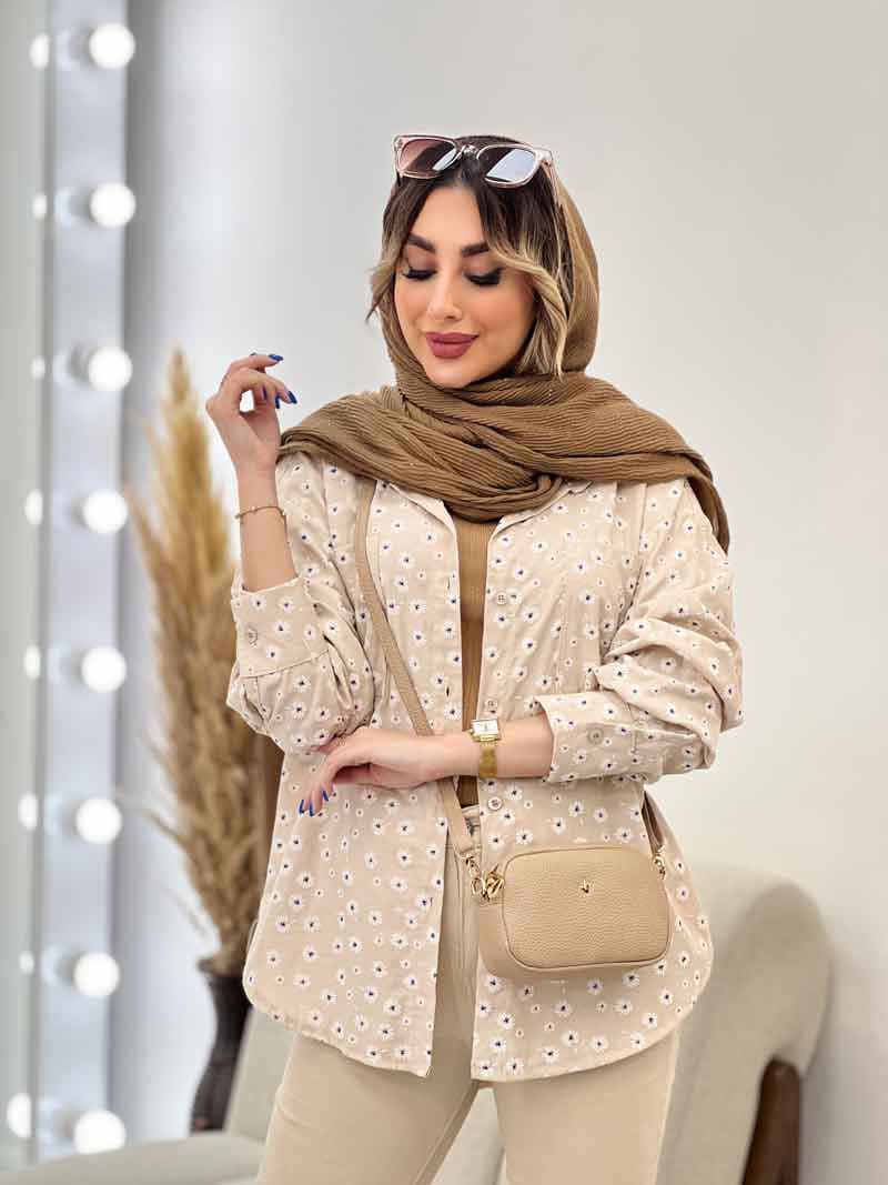مانتو طرح گل بابونه دو جیب کد 4837 — تصویر ۵