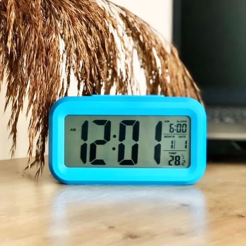 ساعت رو داشبورد چراغ دار بزرگ دیجیتال کد1247 — تصویر ۳