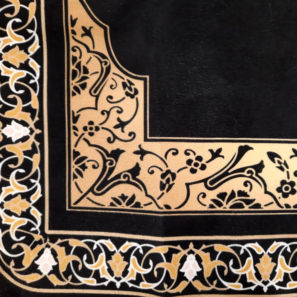 کتیبه محرم مخمل السلام علی العقیله زینب الکبری یا عقیله زینب الکبری50646 — تصویر ۳