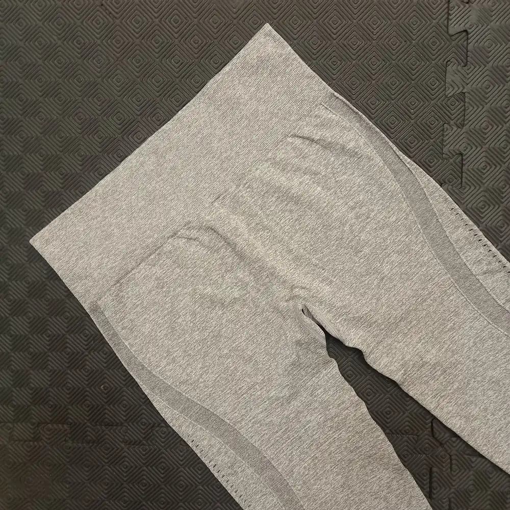 لگ ورزشی زنانه سیملس وارداتی LT-S202 — تصویر ۴