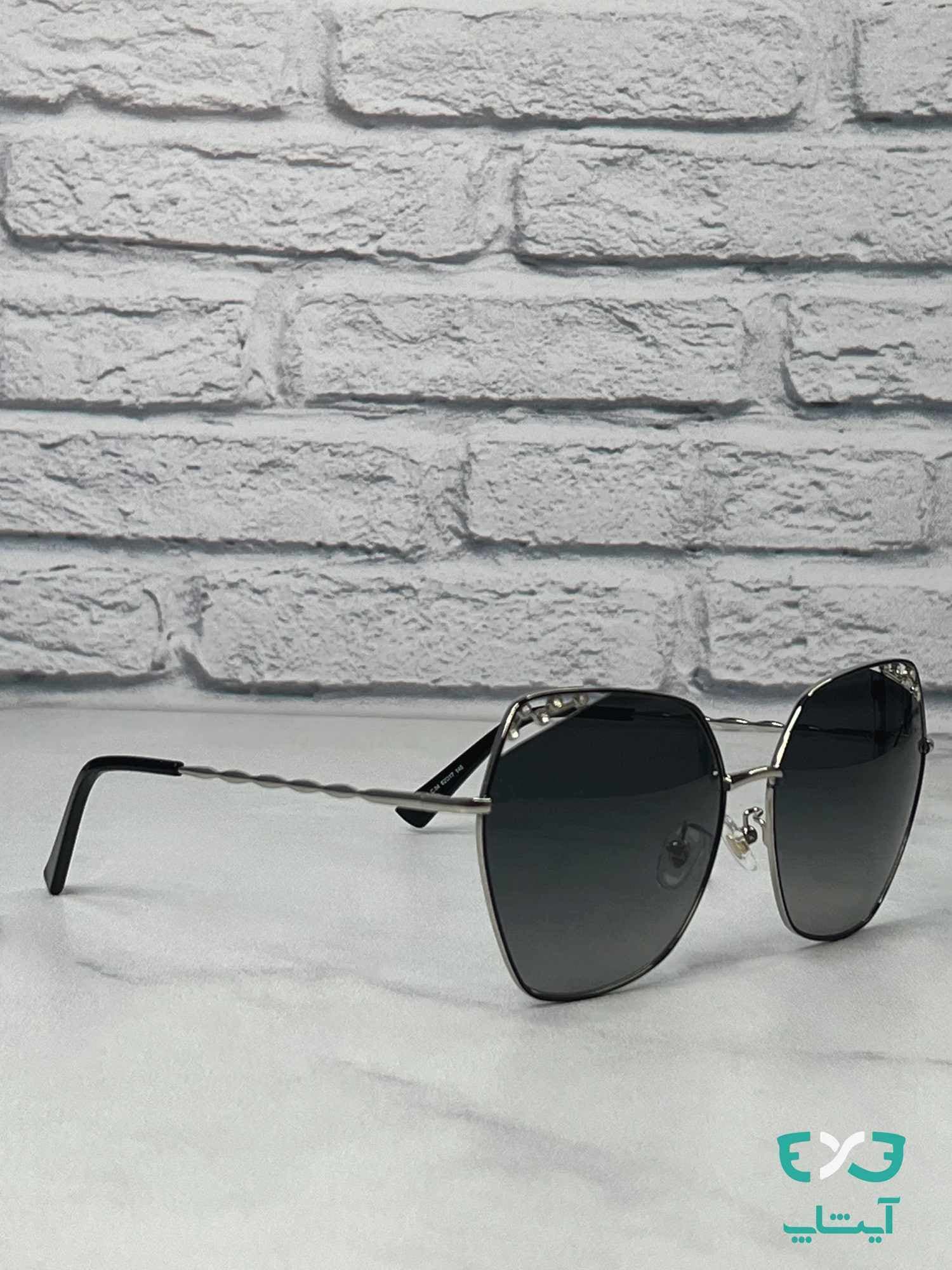 عینک آفتابی شنل CHANEL کد CH8303 مشکی نقره ای — تصویر ۲
