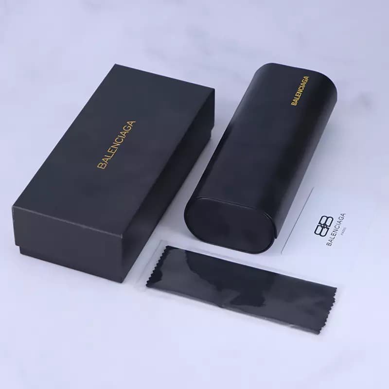 عینک آفتابی بالنسیاگا زنانه فریم گربه ای BB 0209SA/1 — تصویر ۵