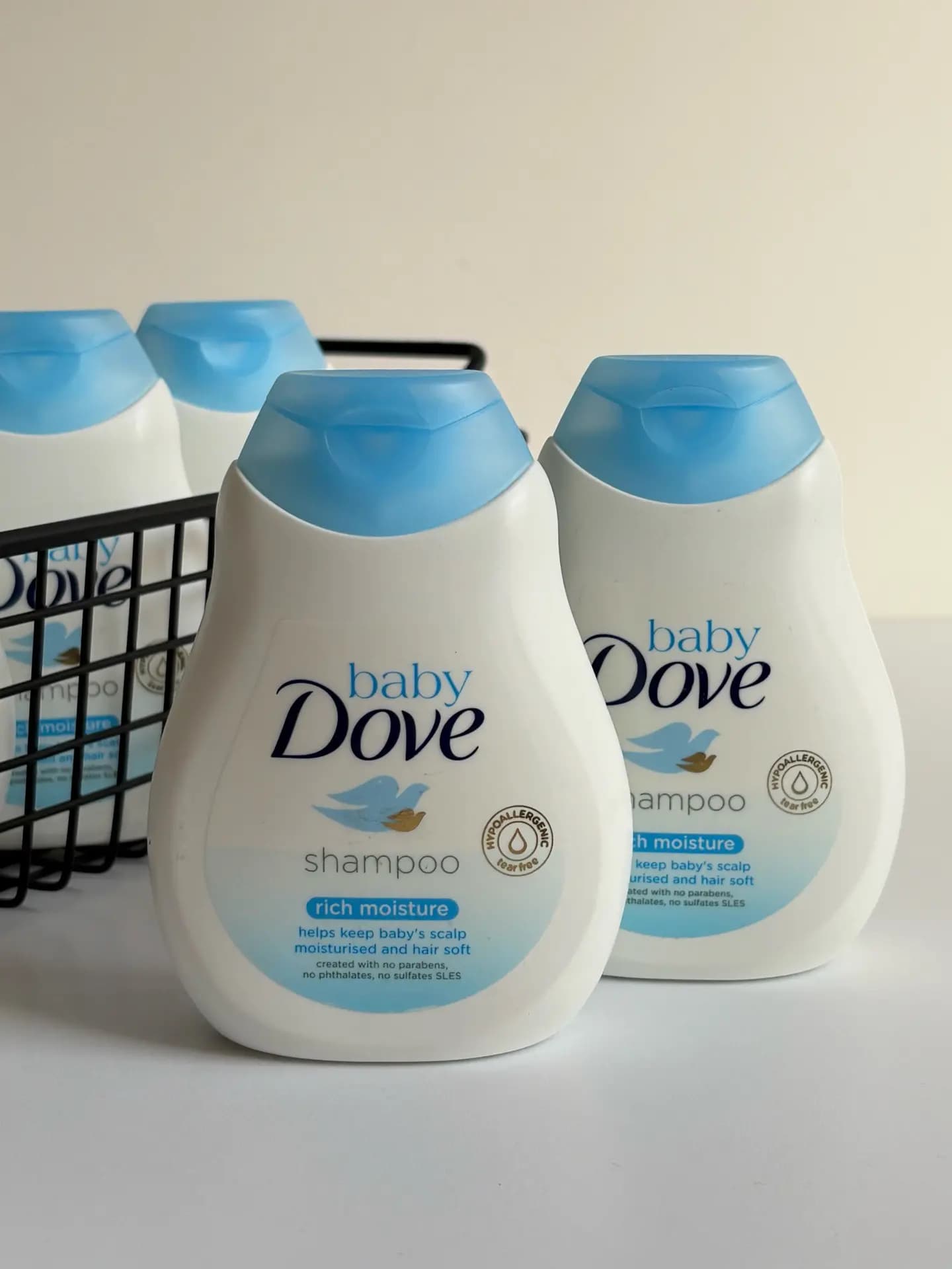 شامپو بچه داو Dove مدل Rich Moisture — تصویر ۳