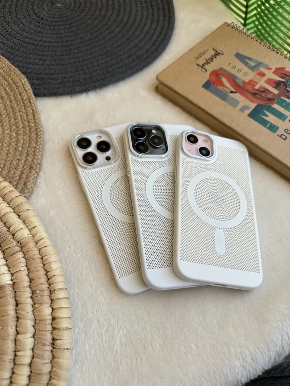 قاب Net Case with Magsafe سفید (کدC1259) — تصویر ۳