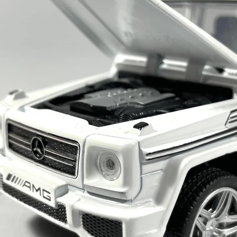 ماشین فلزی مرسدس بنز G65 AMG سفید — تصویر ۳