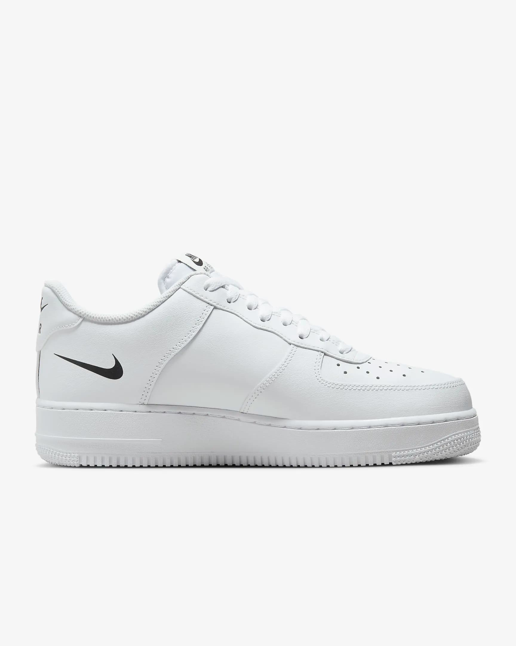 کفش مردانه نایک اورجینال- سفید Nike Air Force 1 ’07 — تصویر ۵
