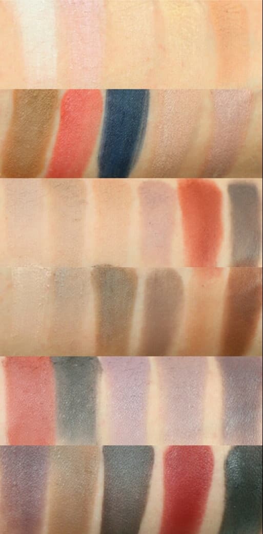 پالت سایه 32 رنگ مات میکاپ رولوشن مدل Flawless Matte 2 — تصویر ۴
