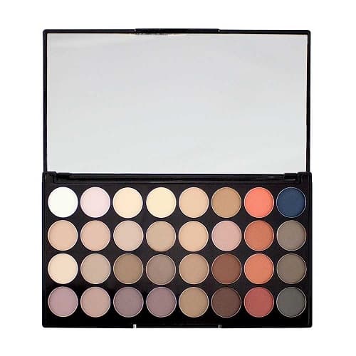 پالت سایه 32 رنگ مات میکاپ رولوشن مدل Flawless Matte 2 — تصویر ۲