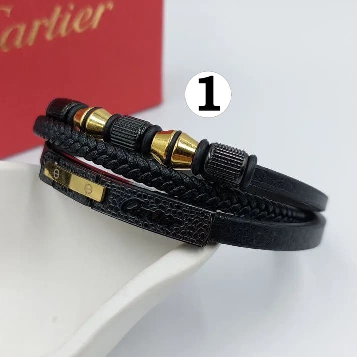 دستبند چرمی کارتیر cartier مردانه قفل مگنتی کلاسیک رنگ طلایی و نقره ای 3 مدل کد zmp 246588