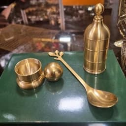 زعفران ساب برنجی سایز بزرگ جعبه دار با قاشق و گوی برنجی — تصویر ۲