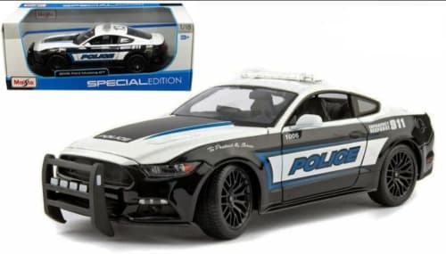 ماشین بازی مایستو مدل 2015Ford Mustang GT Police — تصویر ۵