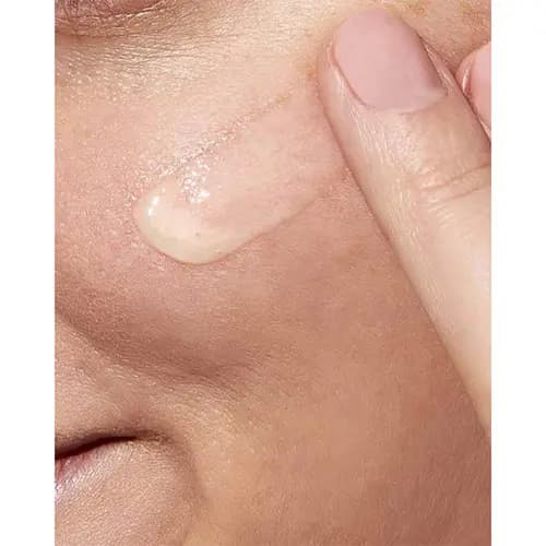 سرم رتینول بازسازی کننده سراوی ( حاوی نیاسینامید و سرامید ) — تصویر ۶