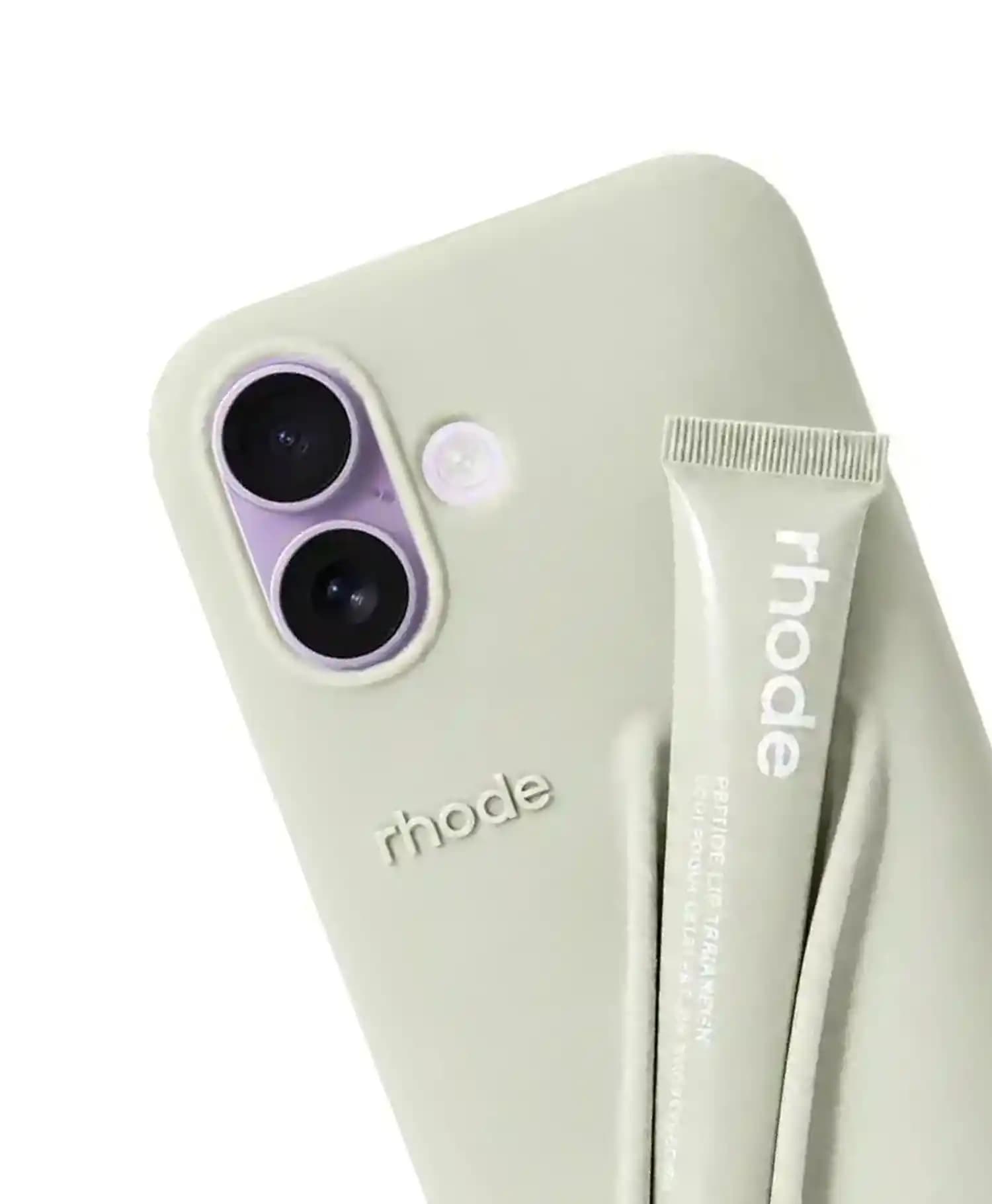 قاب سیلیکون با تینت لب rhode گوشی موبایل Iphone 17 — تصویر ۲