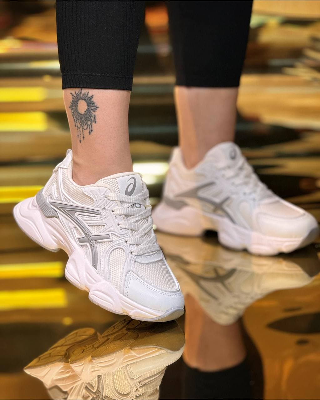 کتونی زنانه اسپرت مدل asics — تصویر ۳