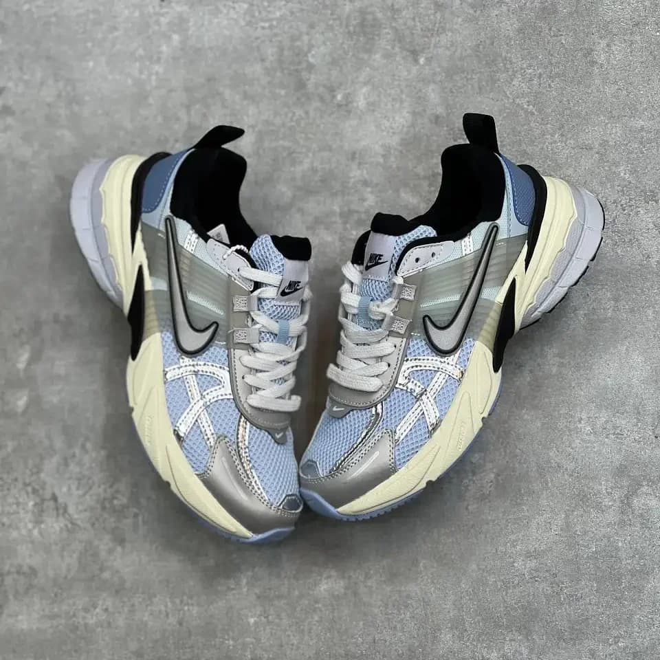 کفش نایک Nike V2K Run| V2K (تک سایز) — تصویر ۲