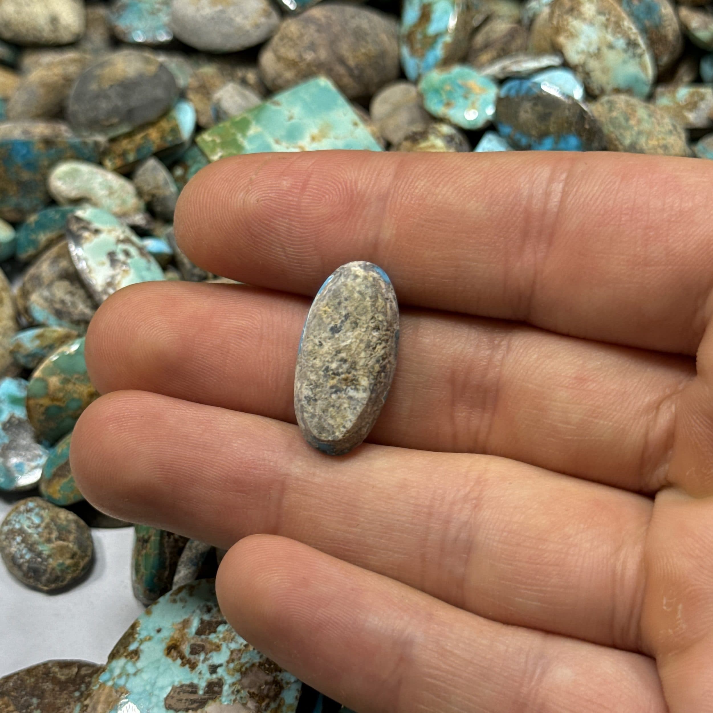 سنگ فیروزه طبیعی نیشابور مناسب ساخت زیورآلات کد23 — تصویر ۲