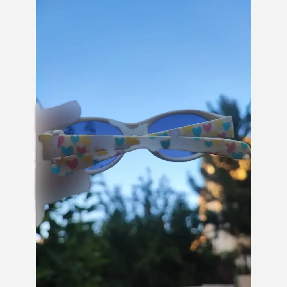 عینک آفتابی بچگانه یووی 400 مناسب 1 تا 3 سال — تصویر ۲