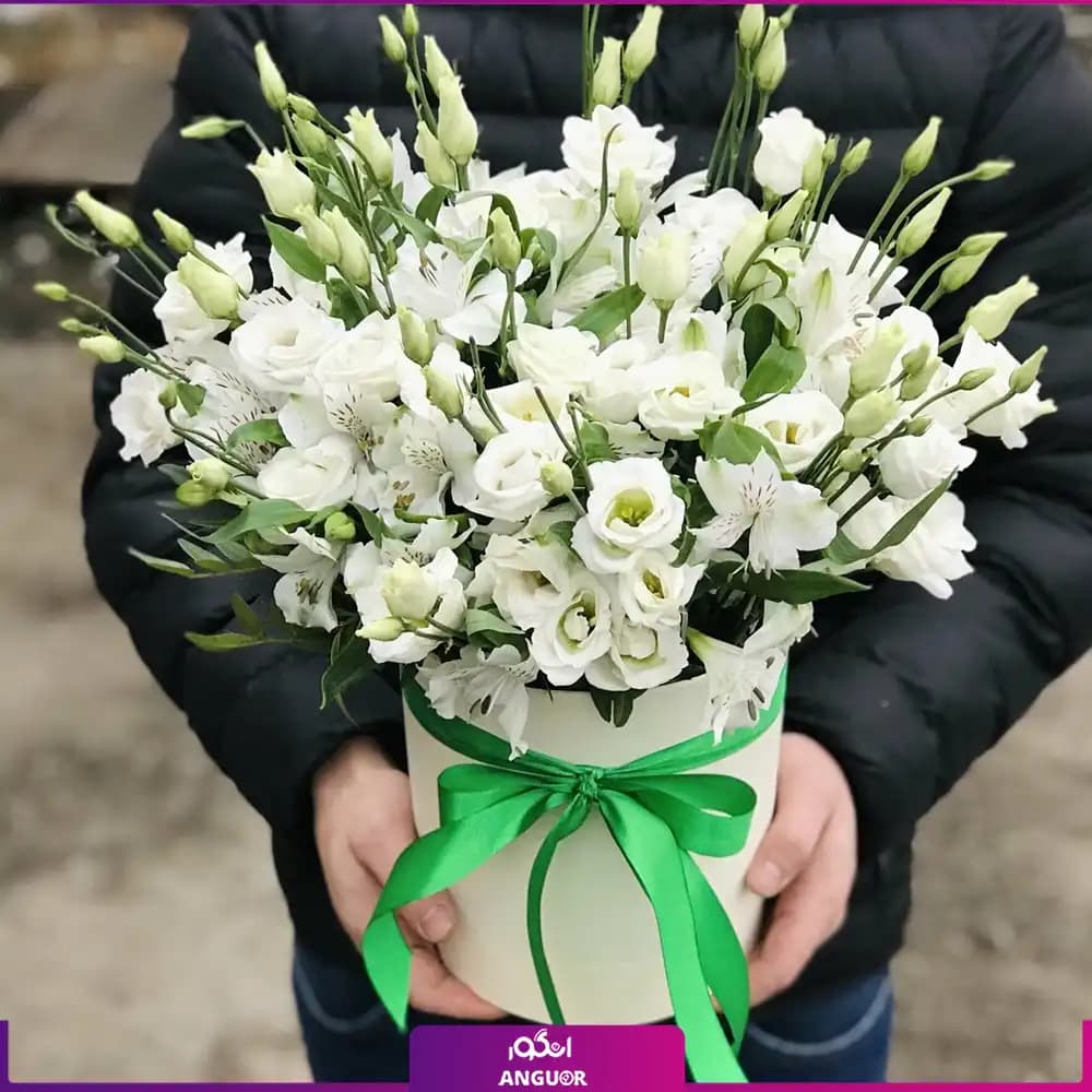 باکس گل لیسیانتوس سفید (امکان تغییر رنگ گل)