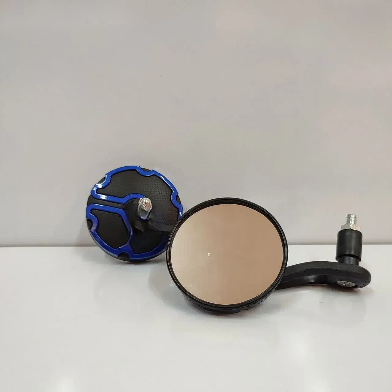 آینه سر فرمان موتورسیکلت طرح کربن mirror – مشکی آبی — تصویر ۴