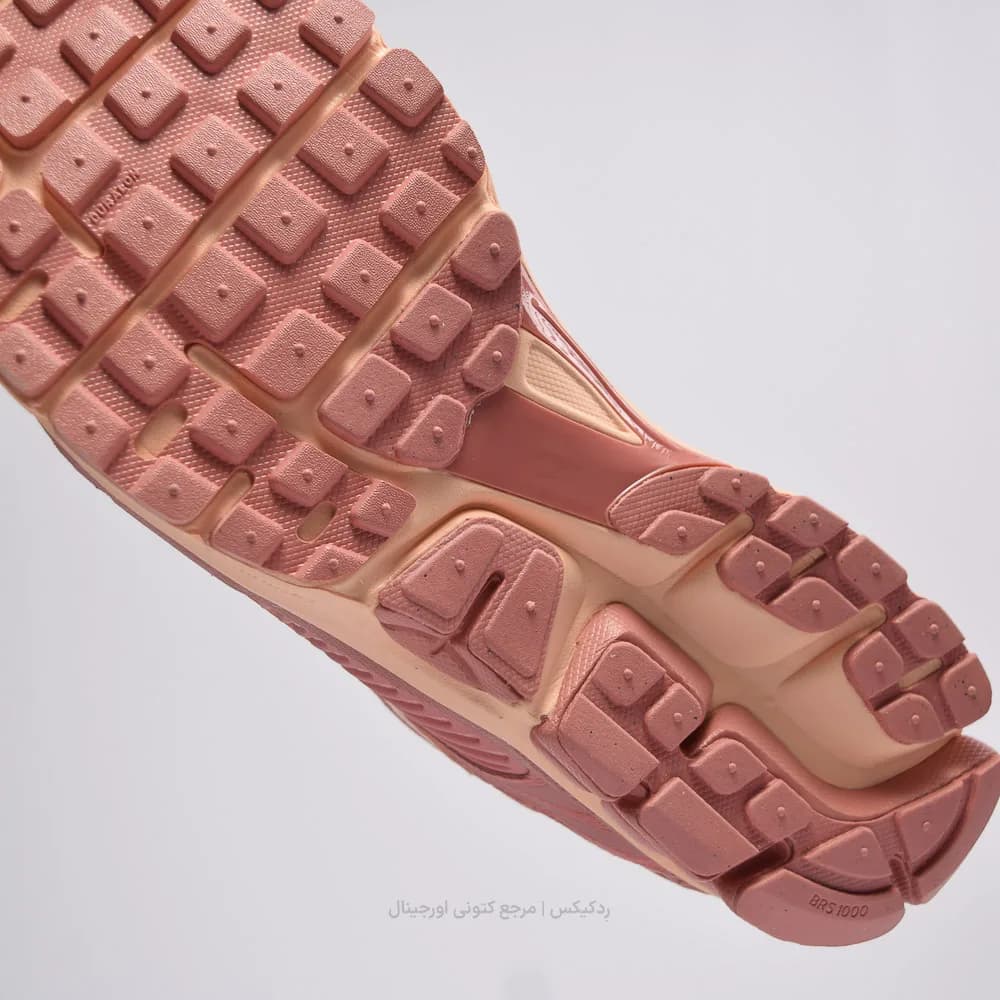کتونی Nike مدل Zoom Vomero 5 – HF1553-600 — تصویر ۳