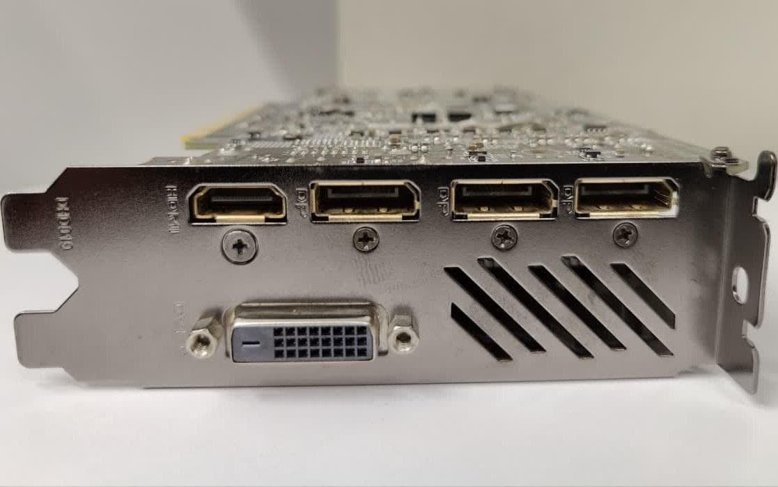 کارت گرافیک گیگابایت RX580 ظرفیت ۸ گیگابایت استوک — تصویر ۲