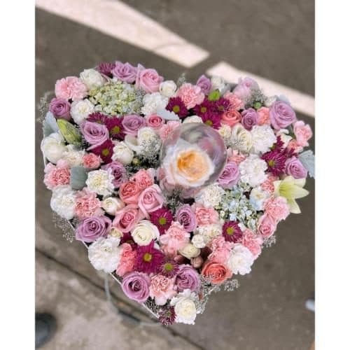 ارسال فوری گل برای آزمایشگاه ژنوم تهران 7657