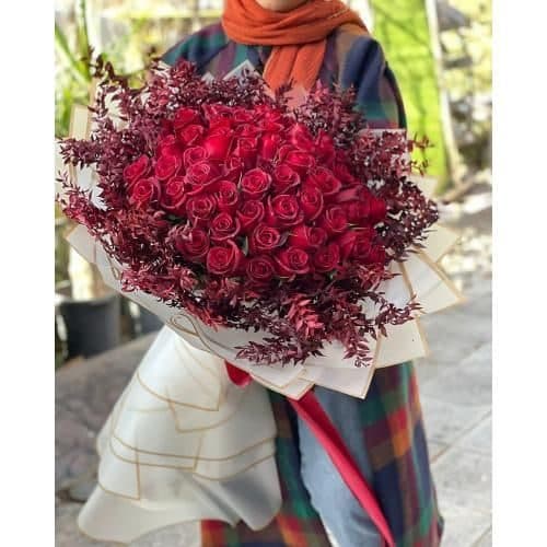 گل فروشی محدوده نمایندگی های مدیران خودرو در تهران t5205
