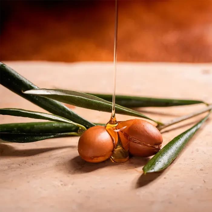 اسپری محافظ حرارت مو روغن آرگان او جی ایکس — تصویر ۳