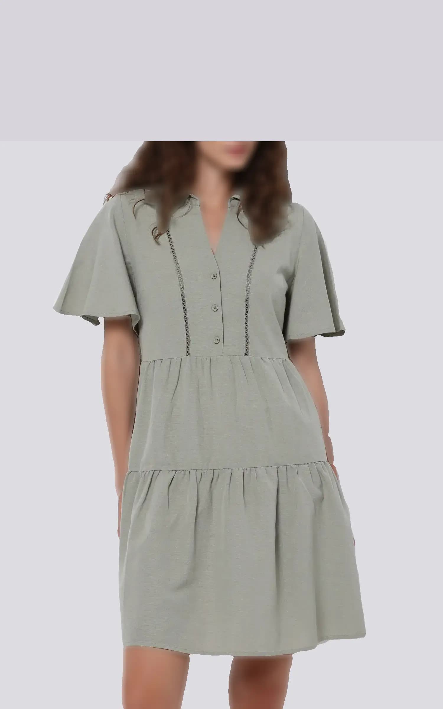 پیراهن زنانه کوتاه چندلایه با یقه مردانه و جزییات نوار تزیینی برند کلینز کد CL1074275 — تصویر ۳