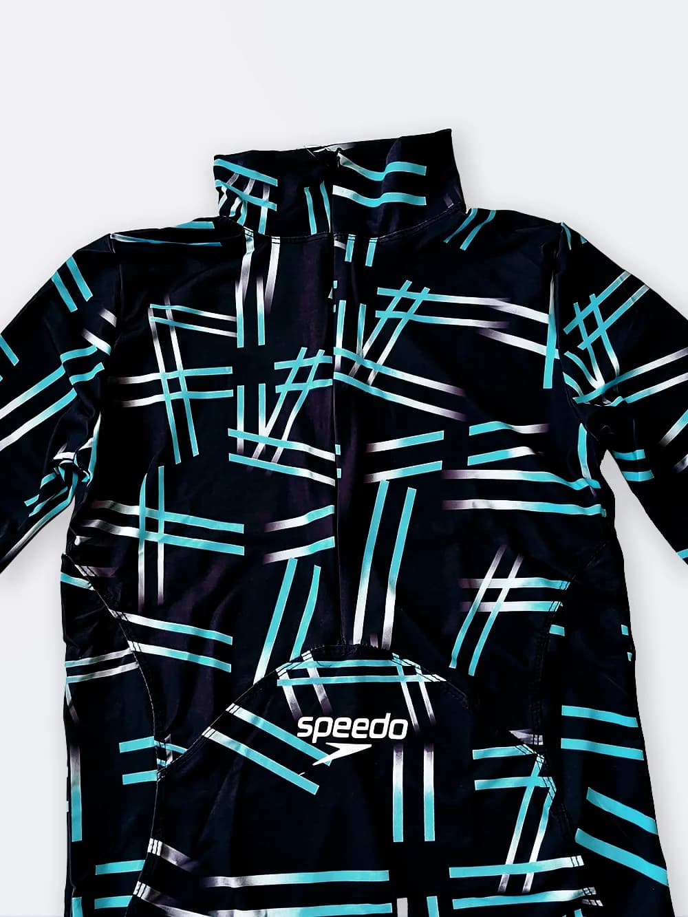 مایو زنانه پادار و استین دار نیمه اسلامی پوشیده برای استخر اسپیدو ( Speedo ) مشکی — تصویر ۳