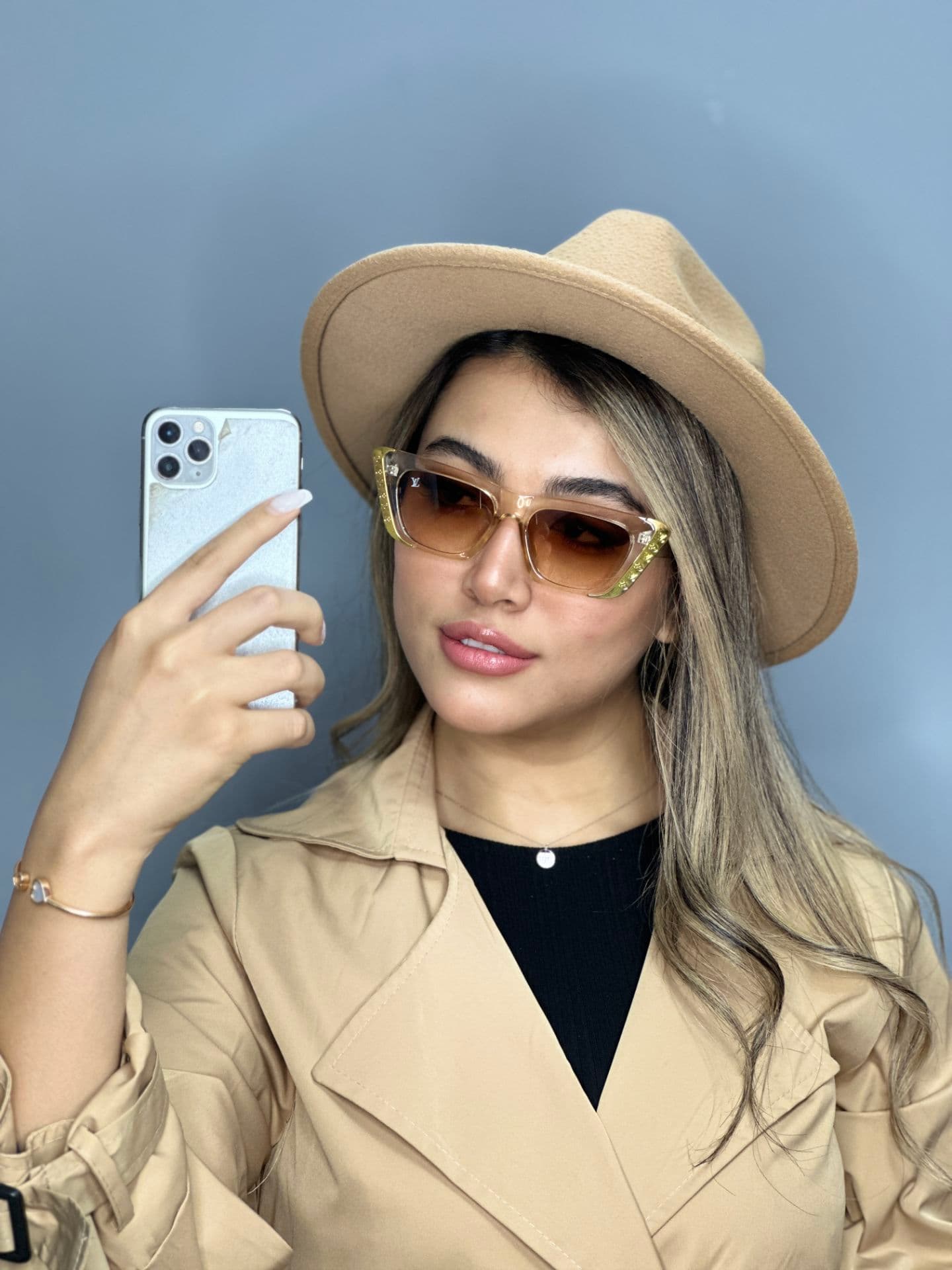 عينك آفتابي اورجينال LV پرادا زنانه نباتی يخي ترند يووي ٤٠٠