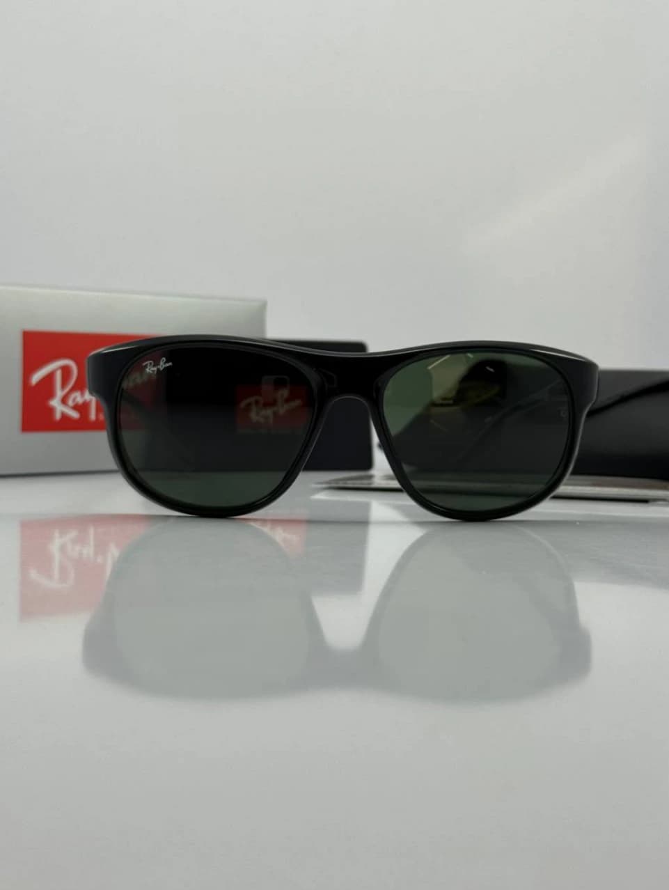 عینک ریبن مشکی سبز rayban rb-4351 — تصویر ۳
