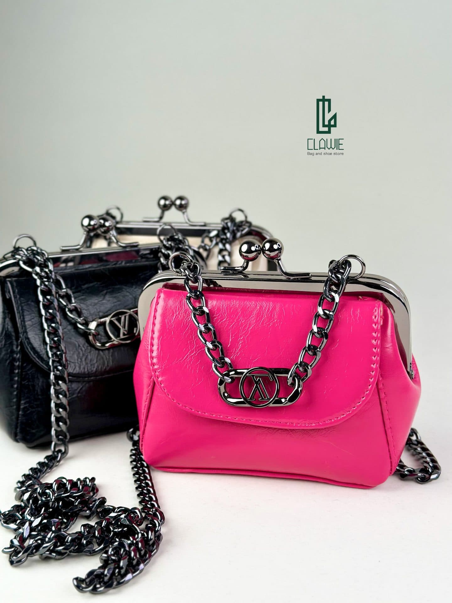 کیف مینی : LOUIS VUITTON mini CF — تصویر ۴