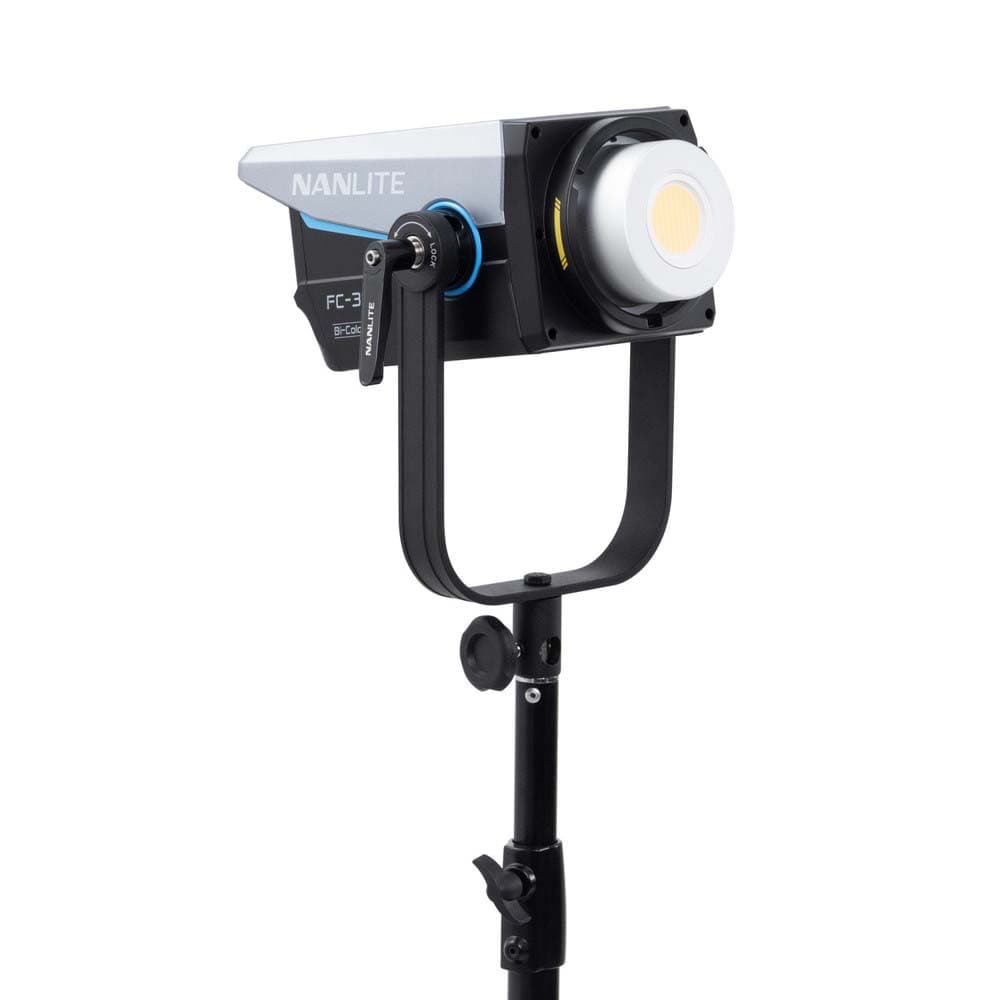 نور ثابت نانلایت مدل Nanlite FC-300B — تصویر ۴