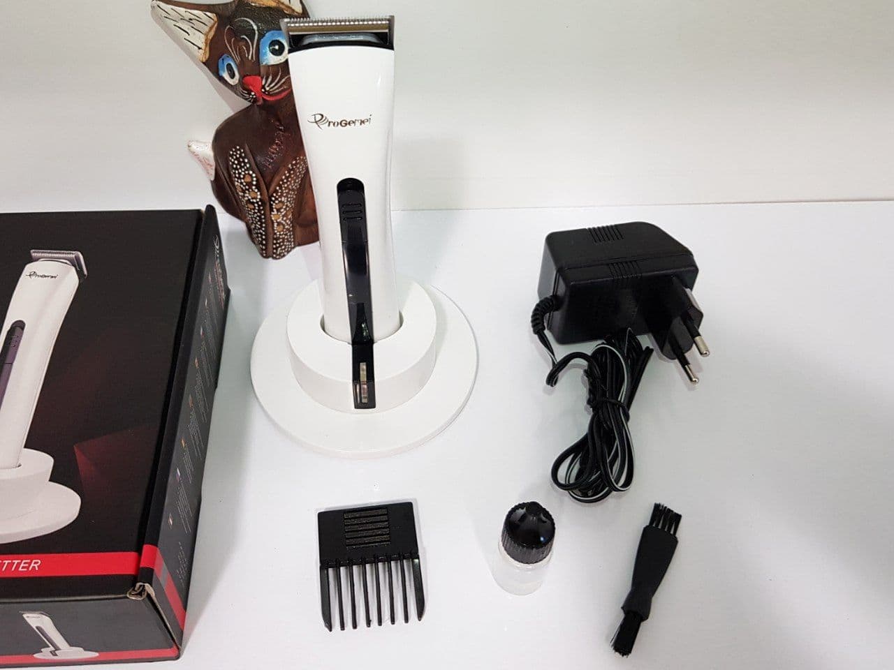 ماشین اصلاح سر و صورت پرو جیمی Pro GEMEI مدل GM-725 — تصویر ۴