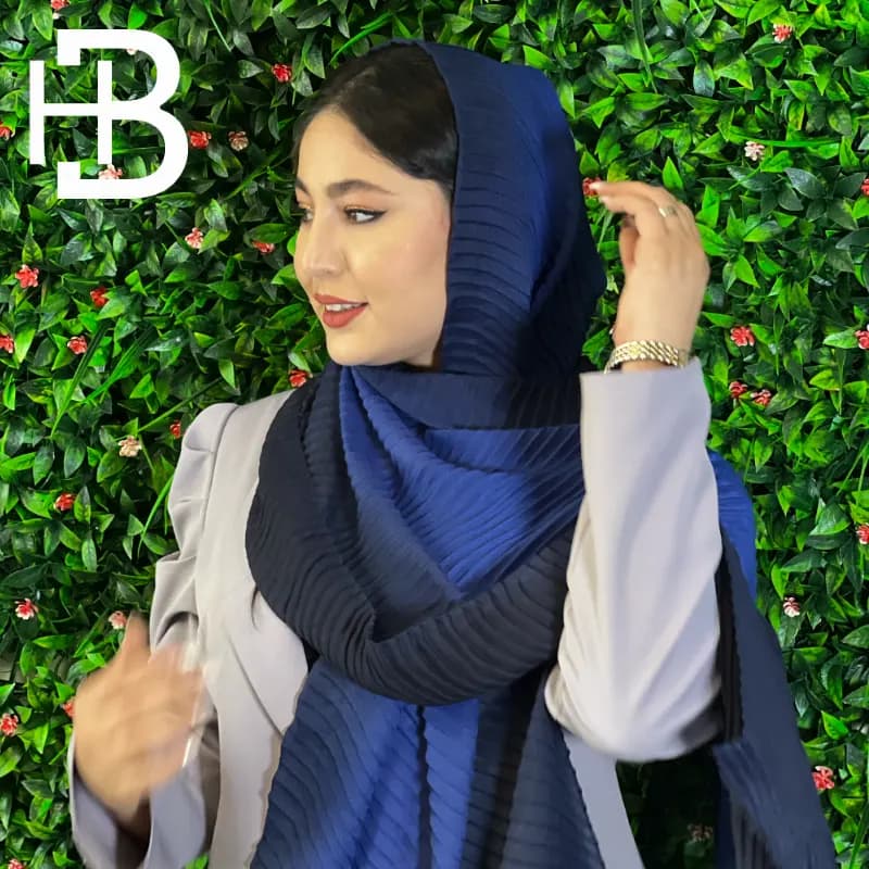 شال پلیسه آبی oof