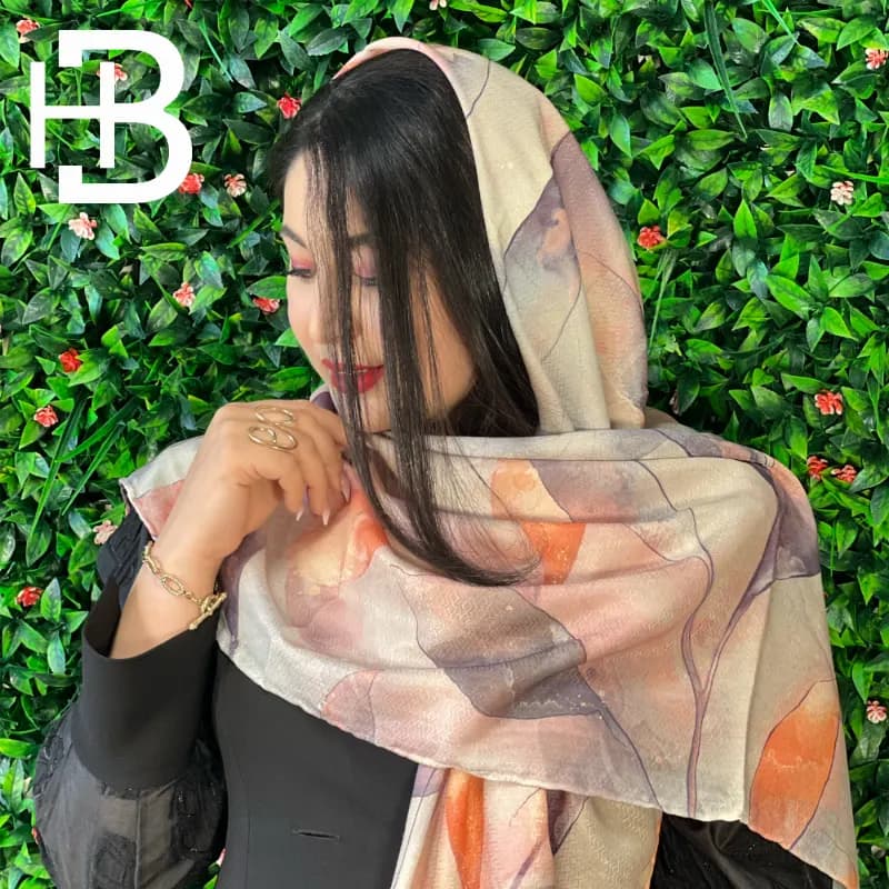 روسری ابریشمی سنسو کد 200001 — تصویر ۴